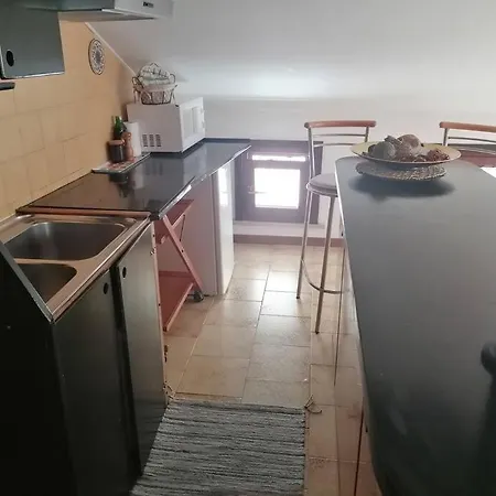 Jozef House Apartment *